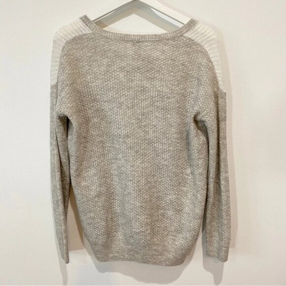 Kismet Casual V Neck Pullover Sweater in Neutral Grey Cream Colours - Picture 16 of 16